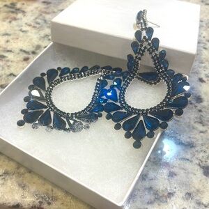 Stunning earring